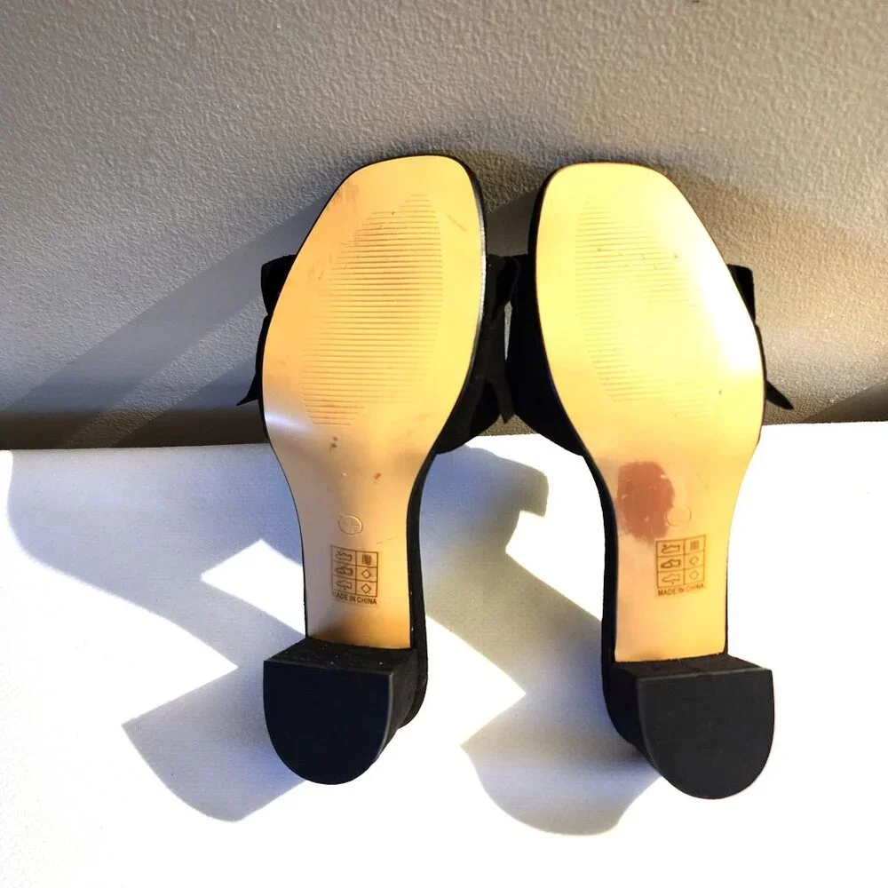 Elegant Blk Sueded Velvet Ruffle‎ Office Siren Cocktail Heel Slide Sz. 39/US 9